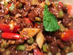 辣炒牛肉-桂满陇天书(南京德基旗舰店)