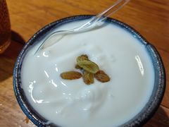 新疆手工老酸奶-楼兰新疆主题餐厅(坂田佳华领汇广场店)