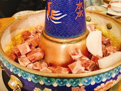 -毛辣果·贵州红酸汤牛肉火锅(西单店)