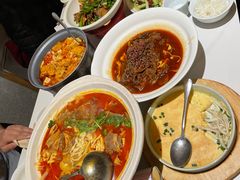 -楚山晓·湖北菜(武汉光谷K11店)