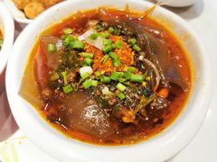 -渝是乎酸菜鱼(龙旗购物中心店)