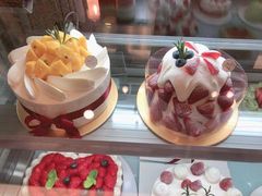 -花花卷卷·鲜食蛋糕(静安久光百货店)