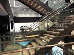 -浙江星杭奔驰4S店(海创园店)