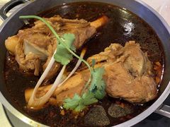 -运气牛自助酱大骨火锅(南京东路店)