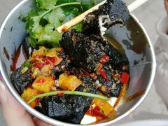 -黑色经典臭豆腐·湖南特产(步行街店)