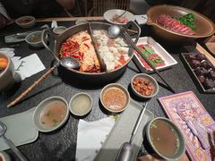 -三出山火锅(南京万象天地店)