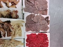 -伟记牛肉(金鸿公路店)
