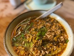 招牌小锅米线-缘生态云南菜·野生菌庭院餐厅(华侨城店)