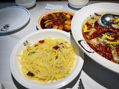 -江渔儿酸菜鱼(万科东荟城店)