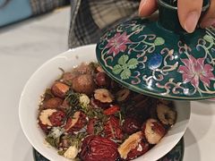 八宝茶-民族手抓羊肉馆·滩羊手抓·烤全羊