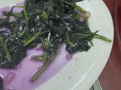 -香猪美食(中心店)