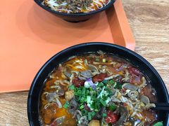 -乡村鸡杂米线(汉渝路店)