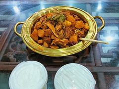 -牛一嘴·兰州牛肉面·大盘鸡(财富中心店)