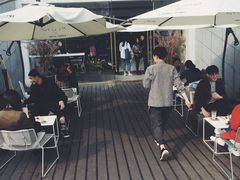 -UNI UNI(环亚凯瑟琳店)