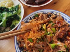 -赵姐猪耳朵饭店