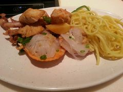 -怡人怡口牛排海鲜自助(飞龙大厦店)