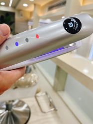 -十六番发型师事务所