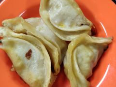 鲜肉锅贴/只-味一早餐(新芝路店)