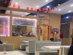 -江城燕子大排档(江汉路步行街店)