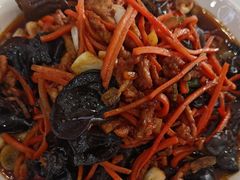 -丹水桥地锅鱼·翘嘴鲌·地方特色全鱼宴(丹江口大坝店)