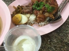 -马里奥明星猪脚饭