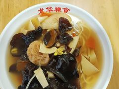 -龙华素斋(龙华路店)