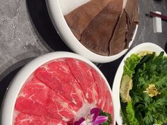 -德天肥牛海鲜火锅(城西银泰店)