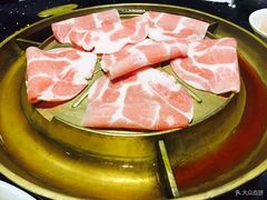 -猪啊牛呀羊啊铜盘烤肉(正大广场店)