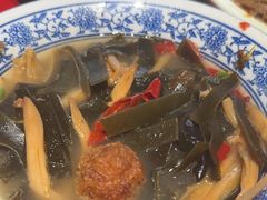 -蓝田九大碗民俗食府(蓝田店)