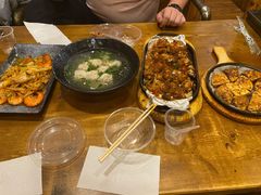 -老东镇啤酒屋海鲜加工·蒸汽海鲜·海鲜烧烤(台东店)