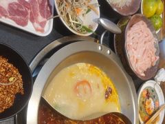 -沸炉重庆老火锅(军事博物馆店)