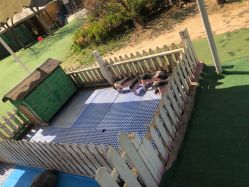 -萌宠亲子动物乐园(槐房万达店)