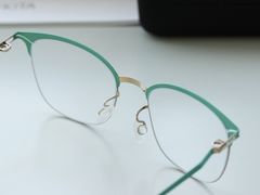 -目艮眼镜SHOWROOM(品牌集合店)
