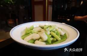Tender Water Chestnut Stir-Fried asparagus