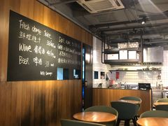 -Wagas沃歌斯(百盛优客店)