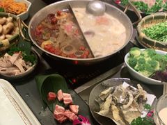 -捞王锅物料理(上海世茂广场店)