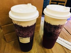 芝芝黑提-喜茶(上海正大广场店)