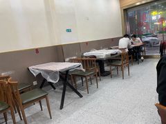 -蓝精灵饺子店
