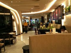-必胜客(WOW中心城店)
