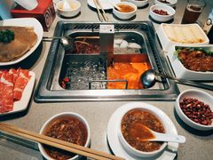 -海底捞火锅(新松江路店)
