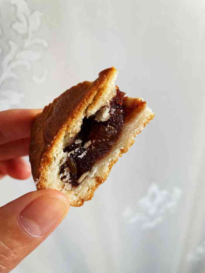 欣乐糕点(食品街店)-"经常光顾洪湖里那家,点心很不错,买的人也.