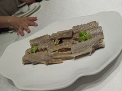 -梅花香里大酒店(郁金香路店)