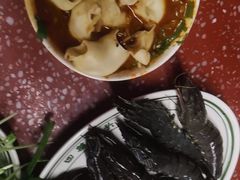 -四囍码头海鲜烧烤自助火锅(外滩南京东路悦荟广场店)