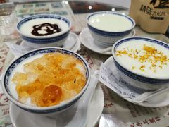 桃胶双皮奶-周大娘牛乳(旧寨古村总店)