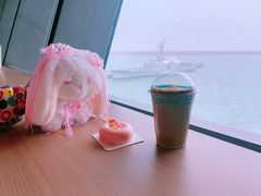 -抱抱地球咖啡馆(国家海洋博物馆店)