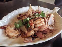 -大头虾越式风味餐厅(光明广场店)