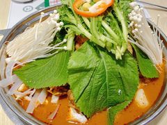 辣白菜脊骨火锅-韩香福脊骨汤锅(上杭路店)