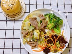 -TOP健身私教工作室(侨香店)