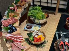 -山川小町·极番烧肉(新地假日广场店)