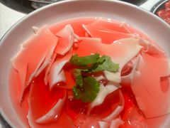 -茅草房·河畔园林火锅